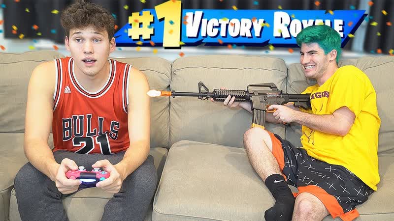 Everytime I Get Shot in Fortnite I Get Shot In Real