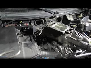 Замена патрубков отопителя снятие генератора на ревизию на Range Rover 4,2 Ленд Ровер 2006  2часть