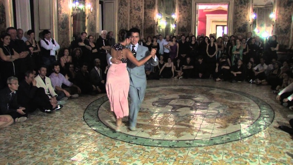 Milonga a Palazzo Roxana Suarez y Sebastián Achaval 2,