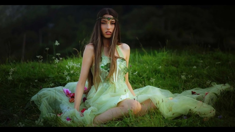 Eva Hevia Cuatro Primaveras ( Videoclip