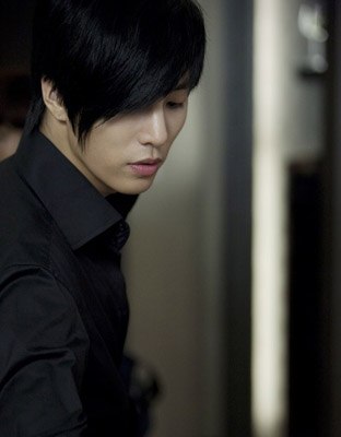 Kira Sakuja ♠Pureblooded♠ | Edinburgh