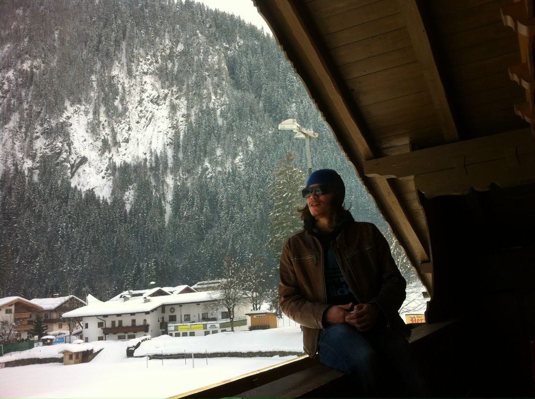 Искандер Реднакси | 