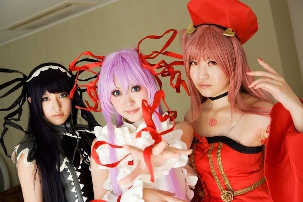Girls Jungfrau Cosplay Gruppensex