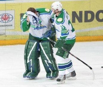 Захар Наводкин х999ам 22 rus | Москва