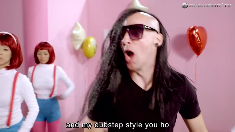 011. Avril Lavigne Hello Kitty ( PARODY) ( HD 1080 P) ( Glamour Music