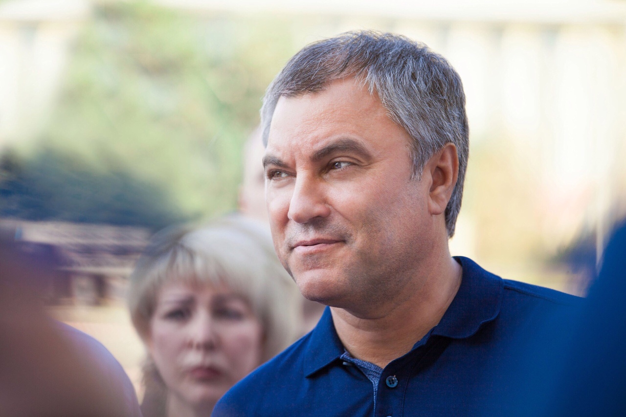 Спикер Госдумы Вячеслав Володин обратился к представителям старшего поколения с призывом находиться дома