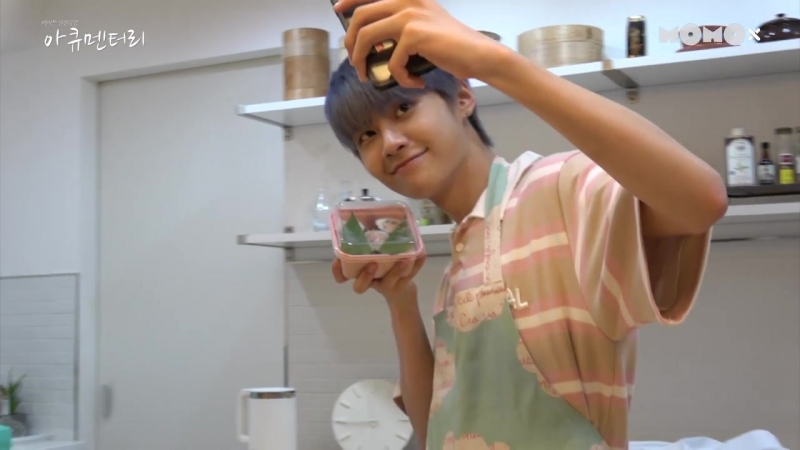 180921 Вэй MOMO X I