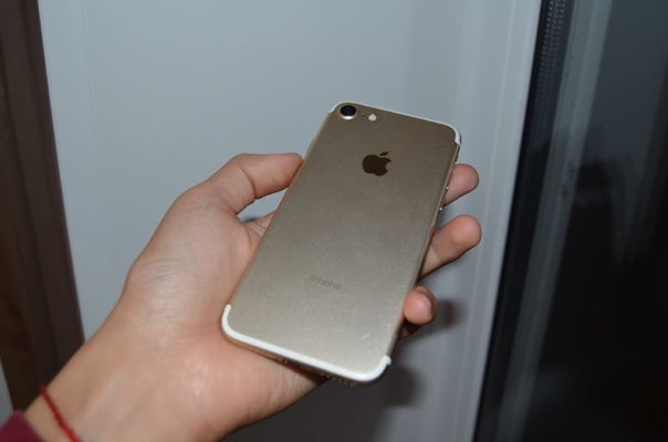 Apple iPhone 7 32 ГБ