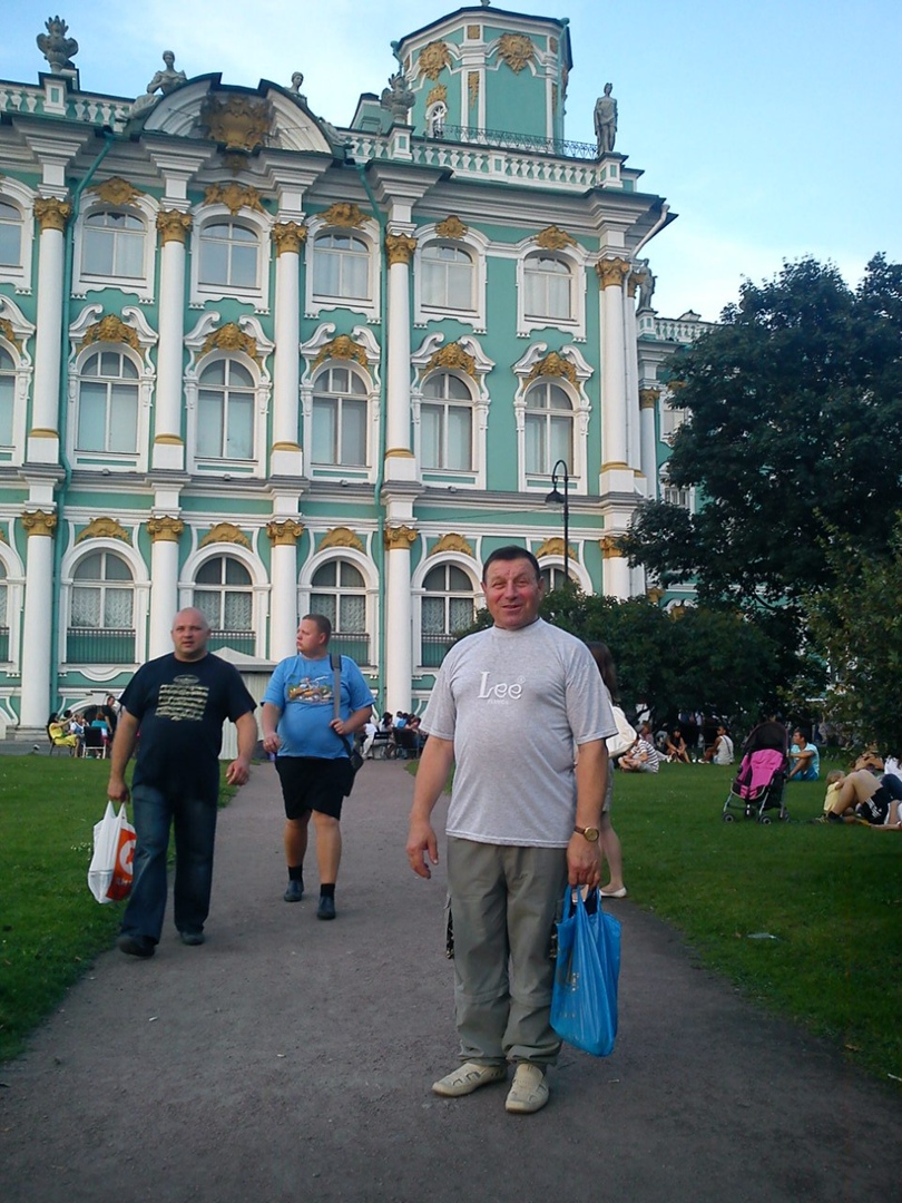 Антон Дурнев |