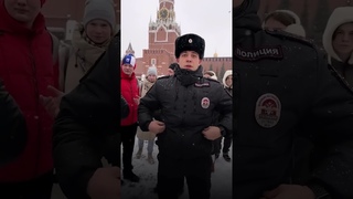 #Россиянку задержали за #фотографию с красной #икрой на Красной площади